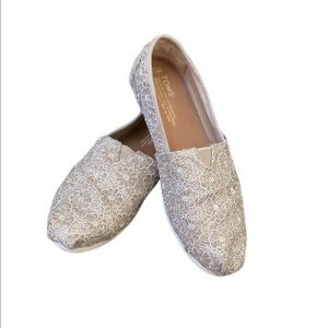 TOMS Gold Metallic Shoes Size 7.5 Women’s